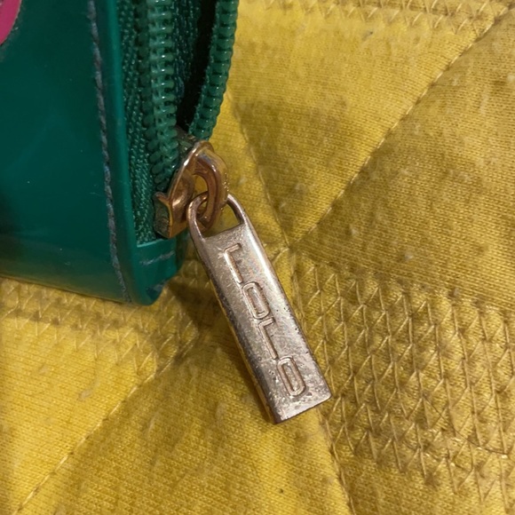 LOLO avery heart pouch - Picture 3 of 4